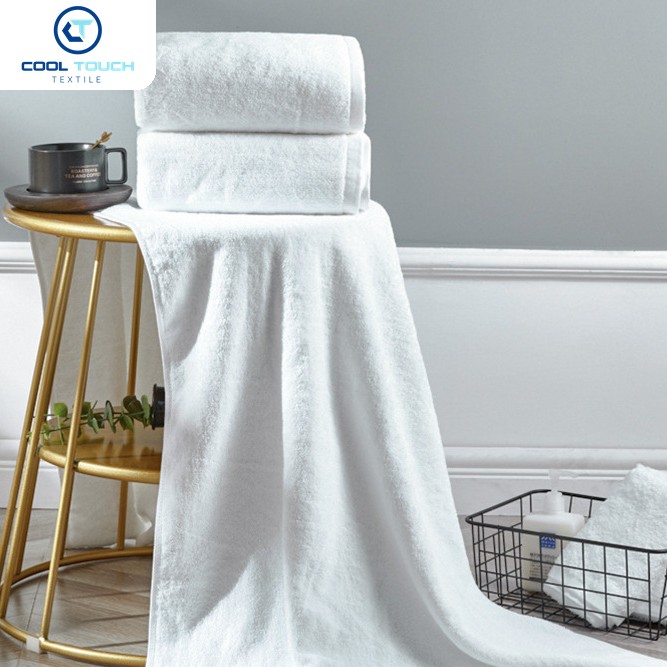 Towels & bathrobes
