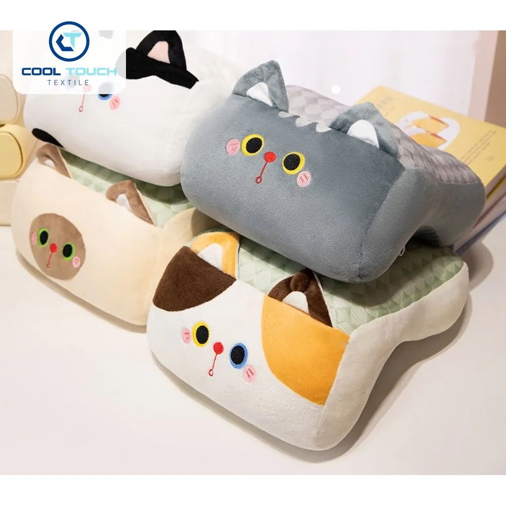 Cat L-Shape Ice-Silk Nap Pillow 2